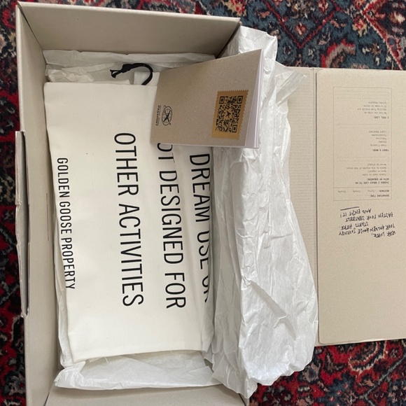 Golden Goose Stardan, Men’s Size 7/Women’s Size 9 - Picture 7 of 8